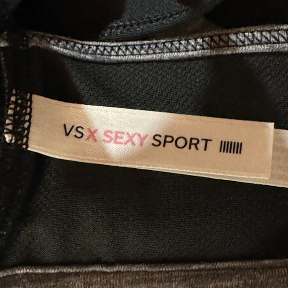 Victoria’s Secret VSX Sexy Sport Large Sports Bra Zip-Front Criss-Cross Keyhole - Picture 6 of 9
